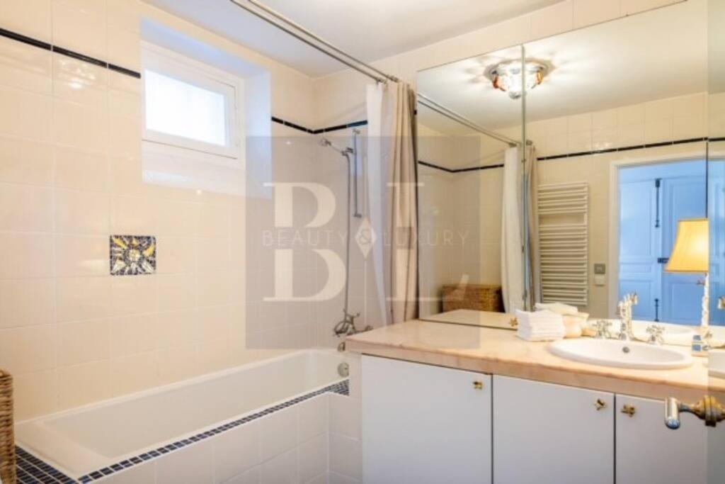 Dauphine Saint Germain 6Th Arr 2Bedrooms 파리 외부 사진